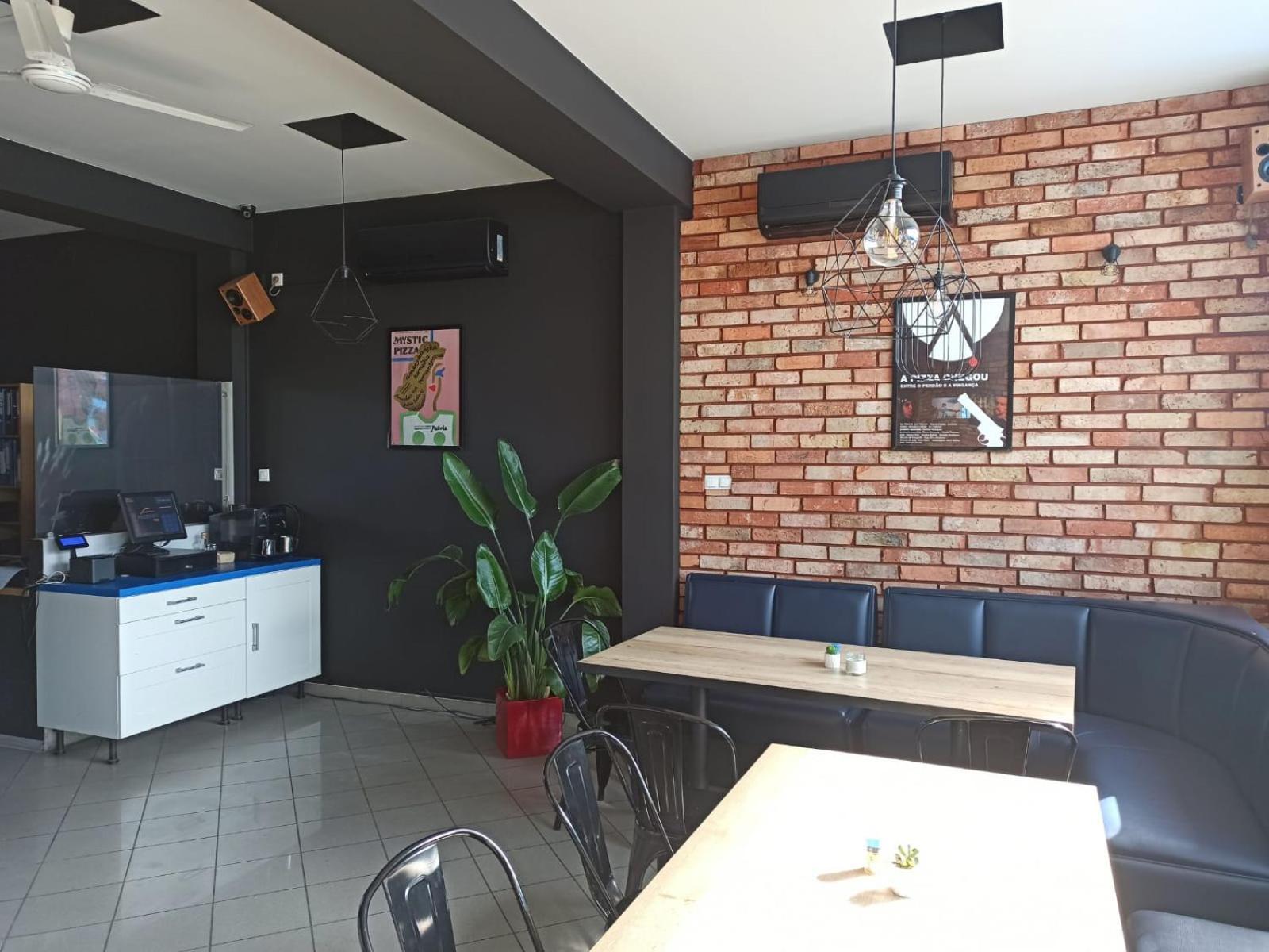 Pokoje Nad Pizzeria Познань Екстер'єр фото